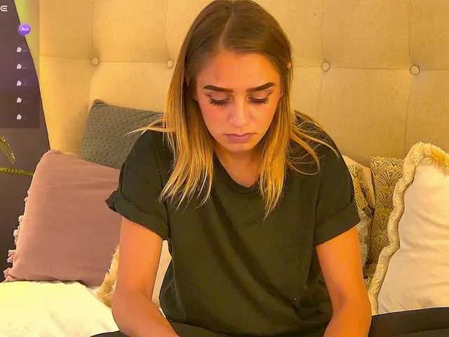 CeliinePetite — Gentlemen who knows what they want to see