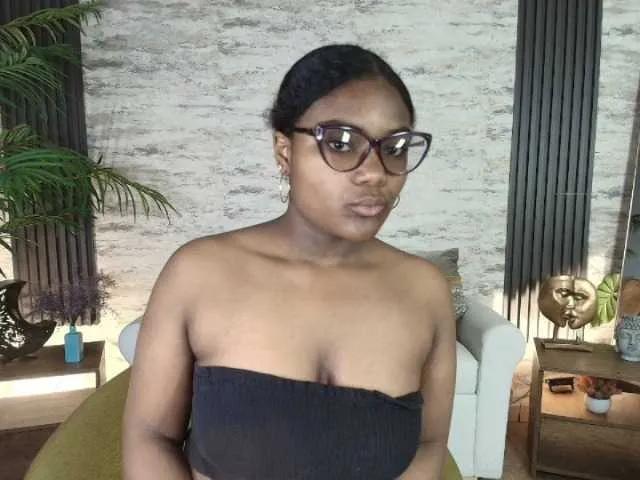 shanissseross — I get my eyes safe, the daring words and the prosperous men who know how to consent and please without limits.