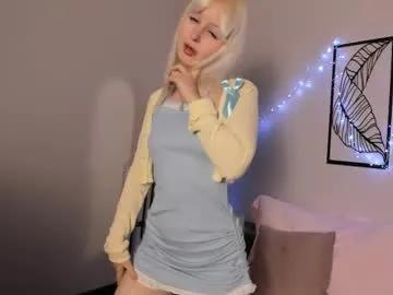 adelesilver — GOAL: squezze boobs [25 tokens remaining]  #new #petite #young #smalltits #blonde