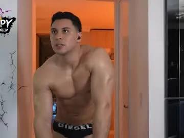 alan_vidal — PROFESSIONAL LIGHTING! #latino #master #lovense #muscle #findom [10000 tokens remaining]