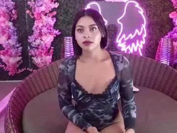 Get ready to be captivated by the beauty and talent of our submissivegirls adult webcam livestreamers on our submissivegirls page. We've got the most beautiful and most fascinating cumshows for you to enjoy