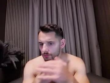 antoniovalentinidiamond — 2nd load of the day huge and salty cum all over my ripped body. [774 tokens remaining]