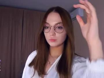 cassicompagna — GOAL: Gently squeezing my tits over my clothes [33 tokens remaining] Welcome to my room! My name Adele #new #18 #teen #cute #shy