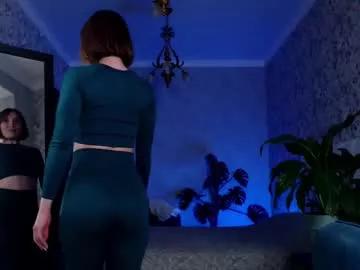 Anal craziness: Appease your whims and check-out our liveshows extravaganza with talented cam models stripping down and cumming with their vibrating toys