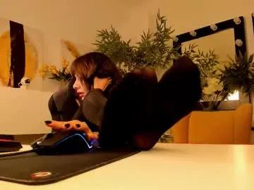 crystallbloom — Goal: for a good mood #nonude #mistress #sph #c2c #joi - Next Goal: i tell you my fantasy