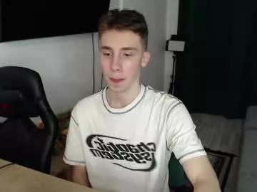 Arouse your fetishes: Get saucy and amuse these steaming hot cum streamers, who will reward you with mad costumes and sex toy vibrators