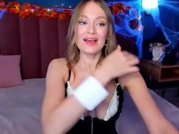 evelynpoole — body tour + touch my hips [1 tokens left] I am ready to show u what is real pleasure  #bigass #blonde #joi #lovense #young