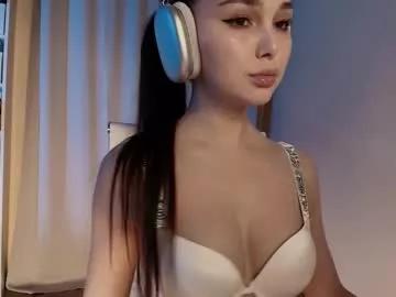 Checkout our girls cumshows and watch the company of multiple models, with beautiful bodies, sex toy vibrators and more