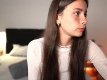 Checkout our girls cumshows and watch the company of multiple models, with beautiful bodies, sex toy vibrators and more