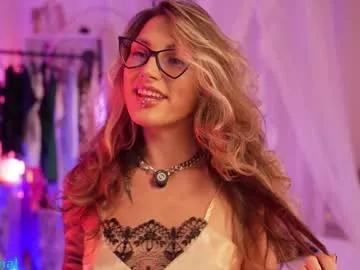 Chaturbate informal_ is Freechat informal_ —       #bigass #smalltits #young #natural #feet