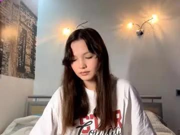 kassandrataulbee — GOAL: Lower my shorts --- Show a basic belly roll! [43 tokens remaining] <: My name is Kira #new , new experience to me, hope it turns out well :3 #skinny #asian #18 #shy