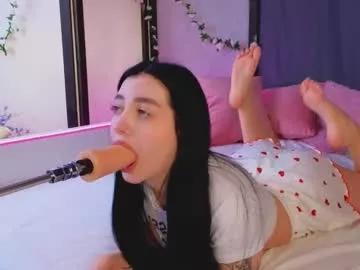 Release your thirst for boobs streamers with our variety of adorable models, specialised in the art of seduction and delight
