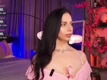 lunanight_ — massage big breast close to cam [131 tokens left] #bigboobs  #curvy #bigass #ahegao #pantyhose