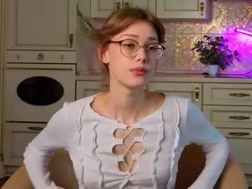lynnaappling — Goal: control my toy 2 min for last tipper<3 #smalltits and #skinny figure #shy #cute #teen [555 tokens remaining]