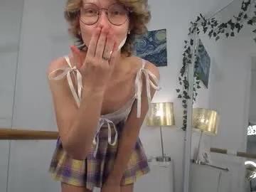 mira_marni — Goal: Squeeze the boobs NEW HERE! WET TOP EVERY 50 TOKENS! #new #teen #skinny #18 #young - Next Goal: Body tour