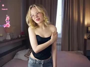mishagiarrusso — Goal - Your love makes me playful <3 #blonde #18 #shy #new #teen [55 tokens remaining]