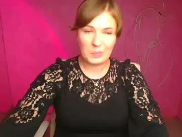 molly_mis — GOAL: Spank [331 tokens remaining] Welcome to my room! #milf #shy #lovense #bigboobs
