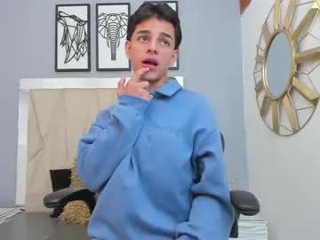 owen__johnson — GOAL: Get Naked [10 tokens remaining] Welcome to my room! #18 #bigcock #fuckmachine #dildo #cum
