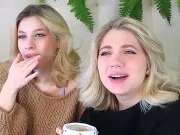 pinkadele — GOAL: finger fucking Lisa's ass <3 #anal #bigass #lesbian #blonde #young