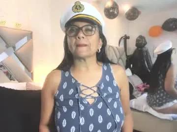 Chaturbate raquel_moore is Freechat raquel_moore — #mature #smoke   #pantyhose   #mommy  #lactation