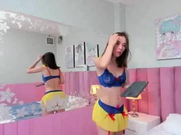 sofi_naughty18 — GOAL: sexy dance [111 tokens remaining] I want you to fuck me #latina #skinny  #bigass #18 #lovense
