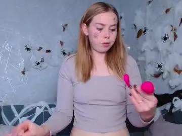 sofia_here — Let's widen my ass with a butt plug #squirt #daddy #feet #anal #hairy [0 tokens remaining]