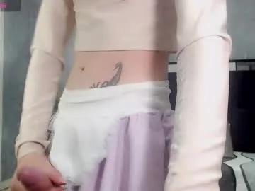 timmyxboy01 — Enter my room honey and play with my big cock's // GOAL: naked [39 tokens left] #bigcock #smoke #ass #skinny #18