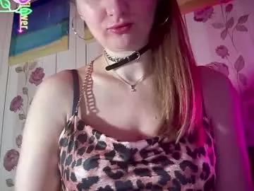 Get ready to have your dreams pleased with our milf page. With so many milf cumshows to cherry pick from, you're sure to find the perfect free cam host for your wishes