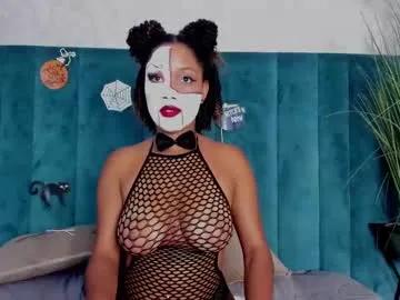 willownoir — GOAL: Pussyplay [128 tokens remaining] Big tits, soft skin, wild thoughts  | Talk, tease, play & cum with me  #brunette #bigboobs #curly #halloween #makeup