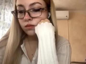 winnifredtrudillo — Goal:Lift up my top and show my bra<: My name is Lana #new , new experience to me, hope it turns out well :3 #skinny #young #18 #shy [0 tokens remaining]