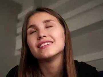 zeldaes — Goal: tease my top :) I got a lot of emotions ^^ Hi im Em, lets get hot together #shy #New #18 #cute #teen [0 tokens remaining]