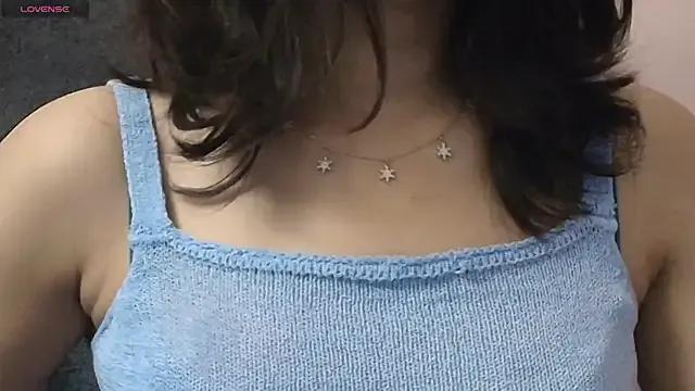 StripChat 2min-MAGGIE is Freechat 2min-MAGGIE — love me guys