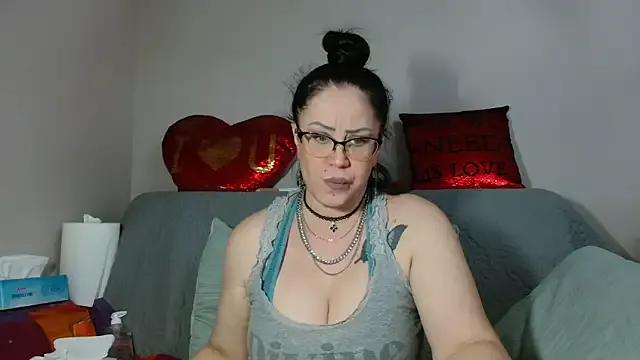 StripChat ___KHALEESI___ is Freechat ___KHALEESI___ — ~~ DILDO PLAY + CUM