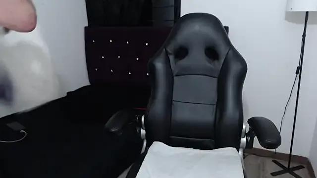 StripChat _Scarlett_Sweet is Freechat _Scarlett_Sweet — masturbate  squirts