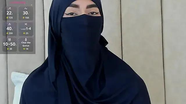 StripChat _Zahiira_ is Freechat _Zahiira_ — oil tits + face