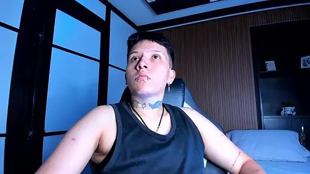 StripChat AlanRed_ is Freechat AlanRed_ — Dildo pussy squirt