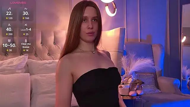 StripChat AmandaPirs is Freechat AmandaPirs — masturbation through panties