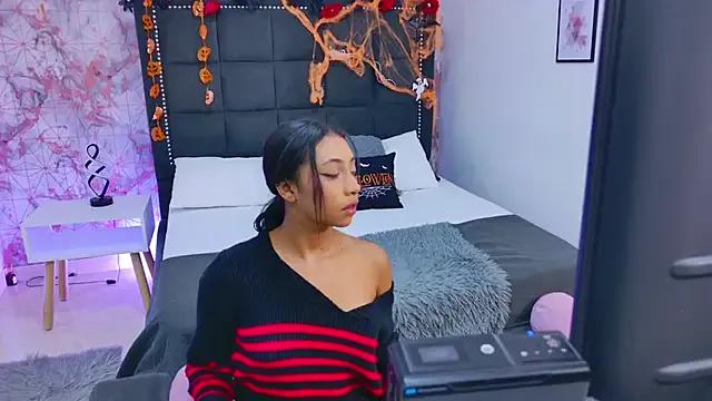 Becca_Grims — sexy dance + spanking on my ass 