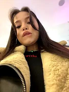 StripChat Chloe__Moon is Freechat Chloe__Moon — up top and twisting nipples near people