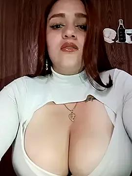 StripChat Hanna--a is Private Hanna--a — Showing breasts and massage in the park