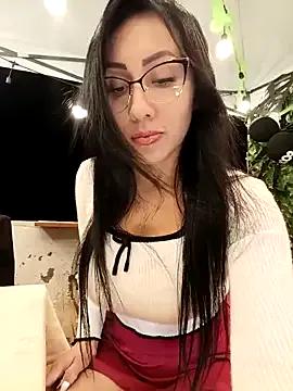 StripChat Isabellitasexi38 is Group Isabellitasexi38 — Flash sucking dick in a public bar