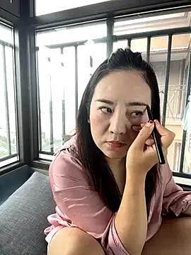 StripChat Kayla-love is Freechat Kayla-love — 180