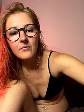 LauraLuxxx — Sloppy Blowjob 