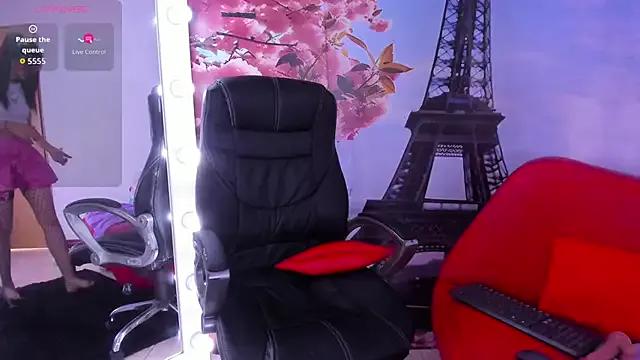 StripChat little_ellie_1 is Private little_ellie_1 — I oil my breasts and torso