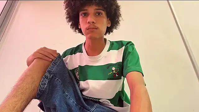 Max_Rain — naked show now