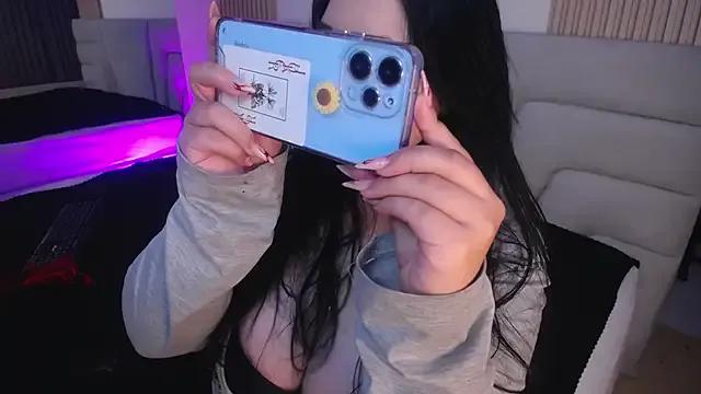 Miss_Loise — bondage on my tits and nipple clamps
