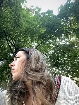 MommmyYummy — Make mommy wet and happy in public 