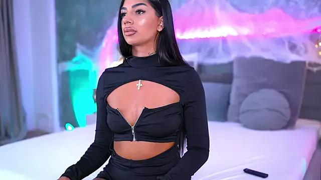 NatalieDelices — play with my pussy