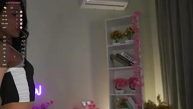 StripChat OdeliaGossage is Freechat OdeliaGossage — tease my panties