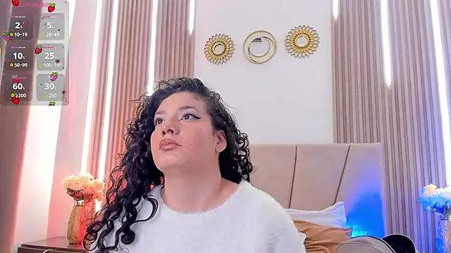 Rachell_Jamess — sensual strip tease